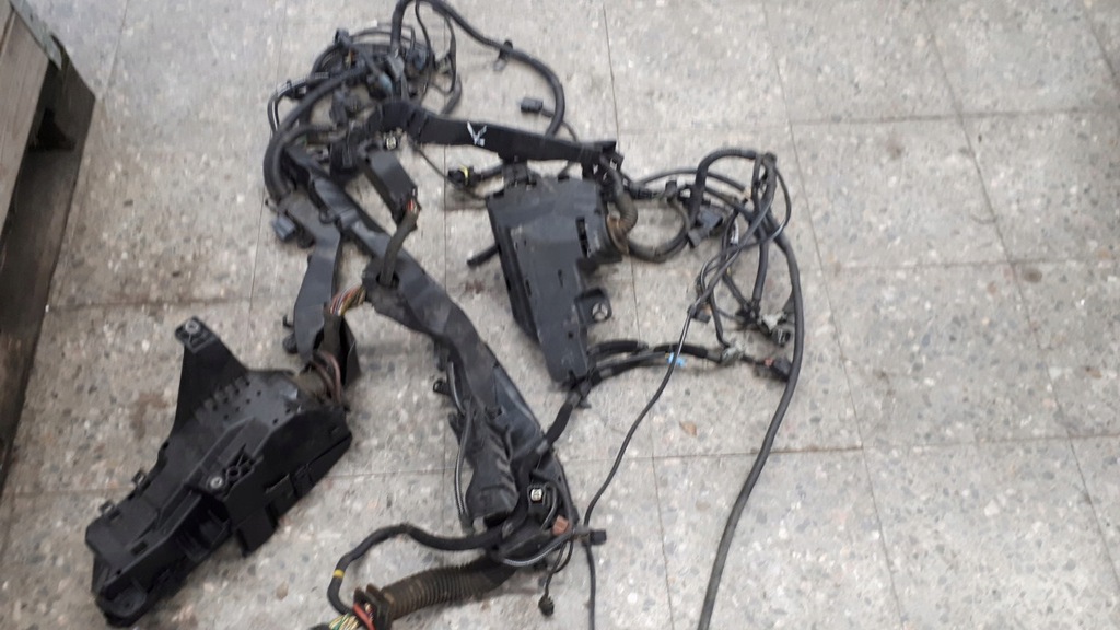 фото №10, 08688085 электропроводка двигателя volvo v70 ii sw 2.4