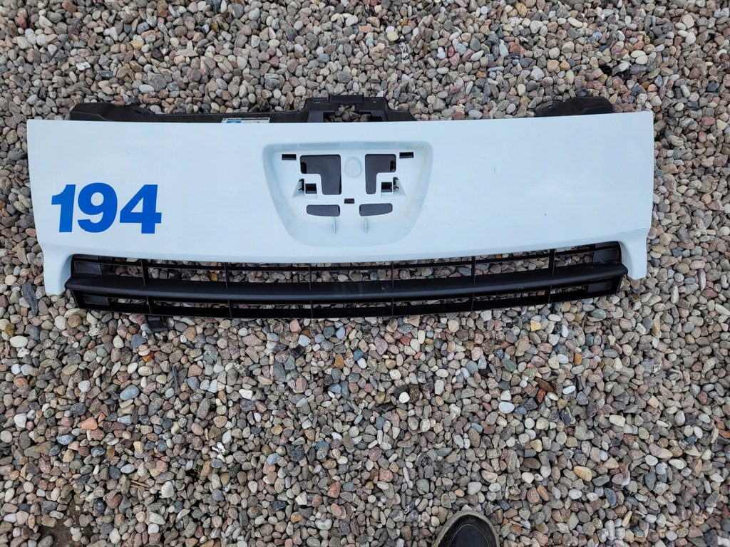 фото №1, Решётка радиатора решётка радиатора peugeot expert ii 2