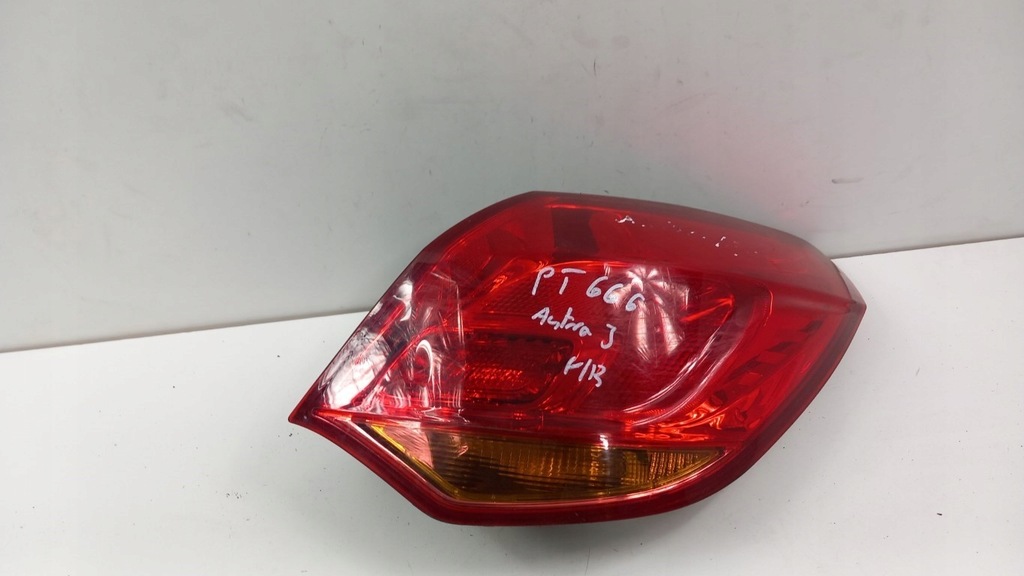 фото №1, Opel astra j hb лампа задняя правая