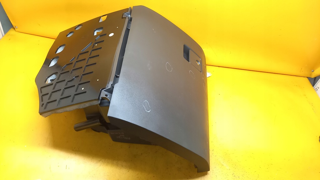 фото №8, Бардачок пасажира vectra c 02-05r 9181311