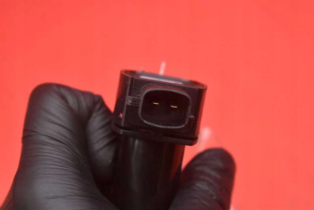 фото №8, Катушка зажигания 0986221063 hyundai i30 1 i 1.4 16v 109 km 07-10