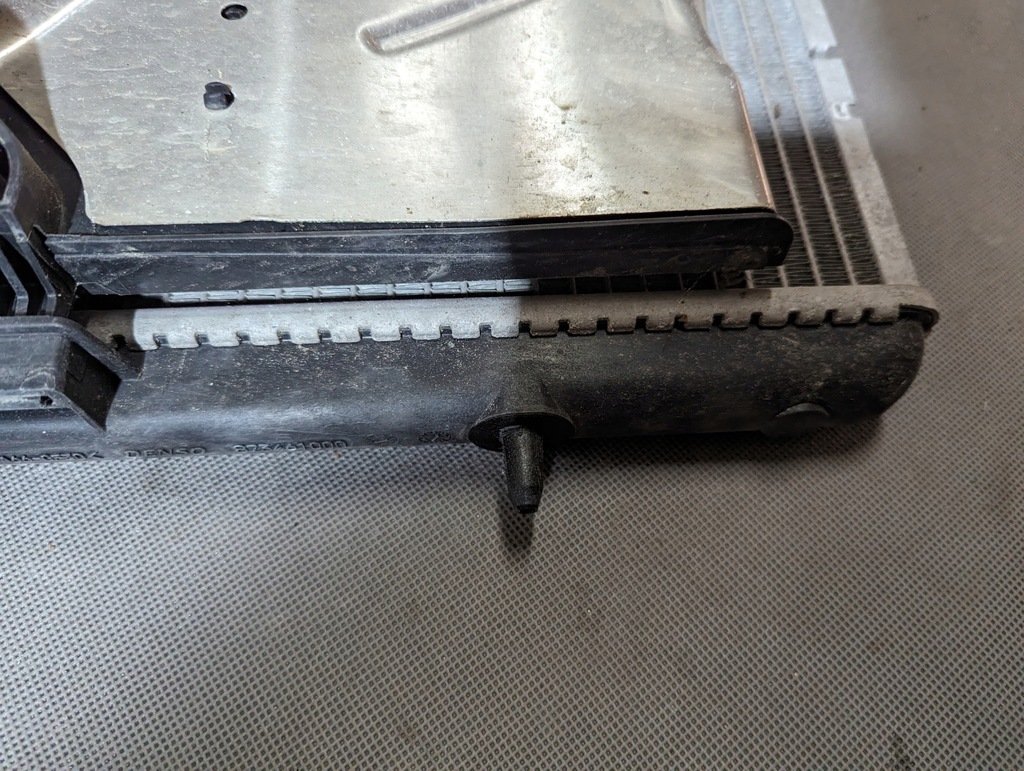 фото №10, Peugeot 207 208 301 2008 комплект радиатор оригинал 456