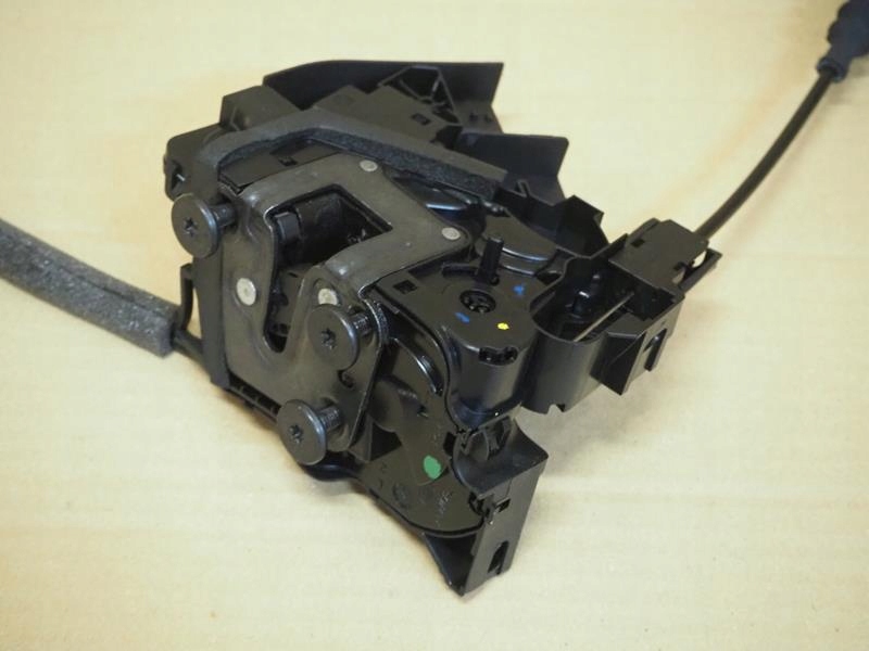 фото №2, Замок дверь левый задняя renault grand scenic iv