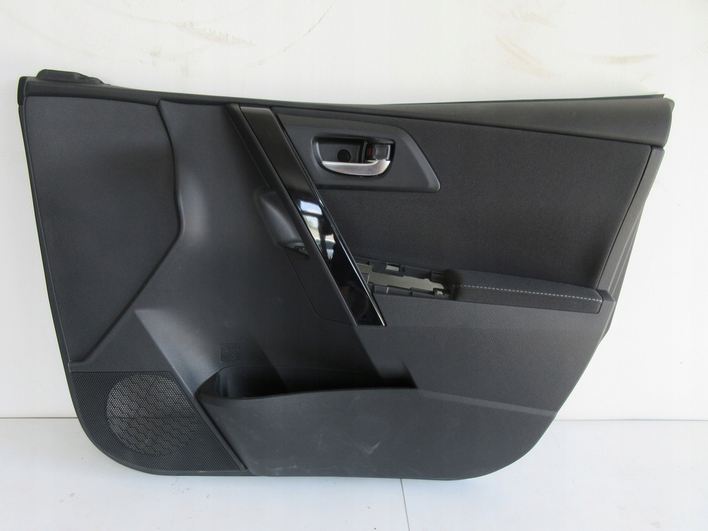 фото №1, Auris ii lift selection обшивка двері правий перед