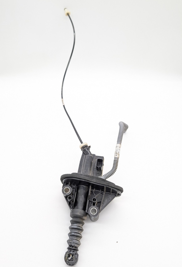 Купить Renault megane iv 4 помпа сцепления 306105606r