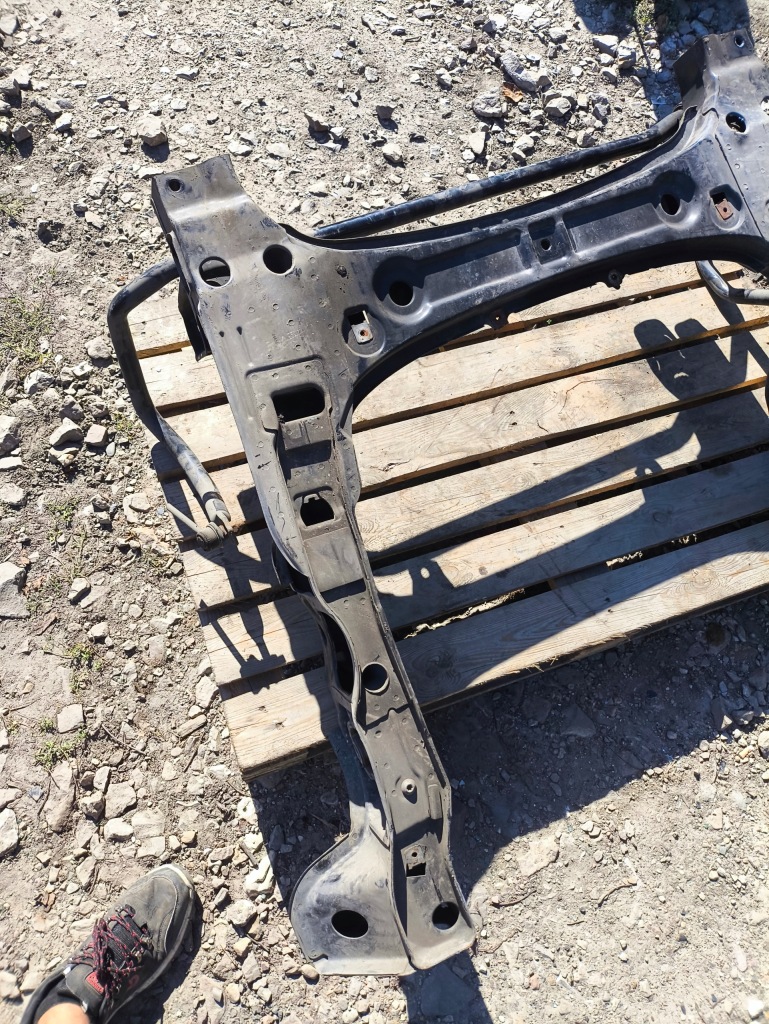 Mercedes w245 підрамник підрамник підрамник перед mercedes w245 ? Київ