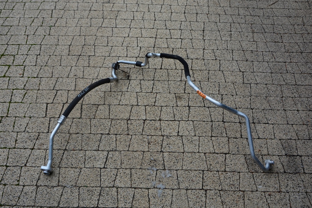 фото №1, Шланг трубка кондиционера vw jetta 5c0816743j