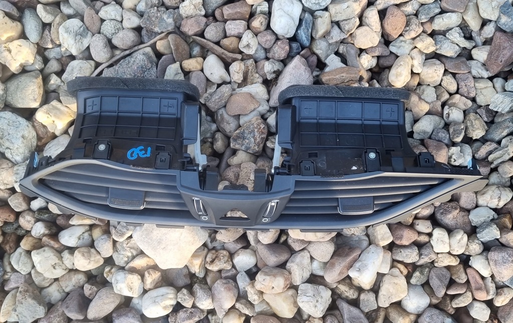 фото №6, Hyundai i30 iii 18r ґрати обдув комплект