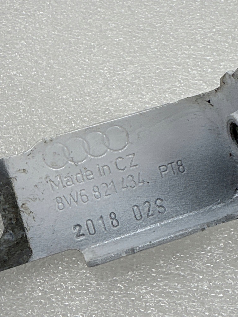 фото №3, Audi a5 2016 елементи кріпильні