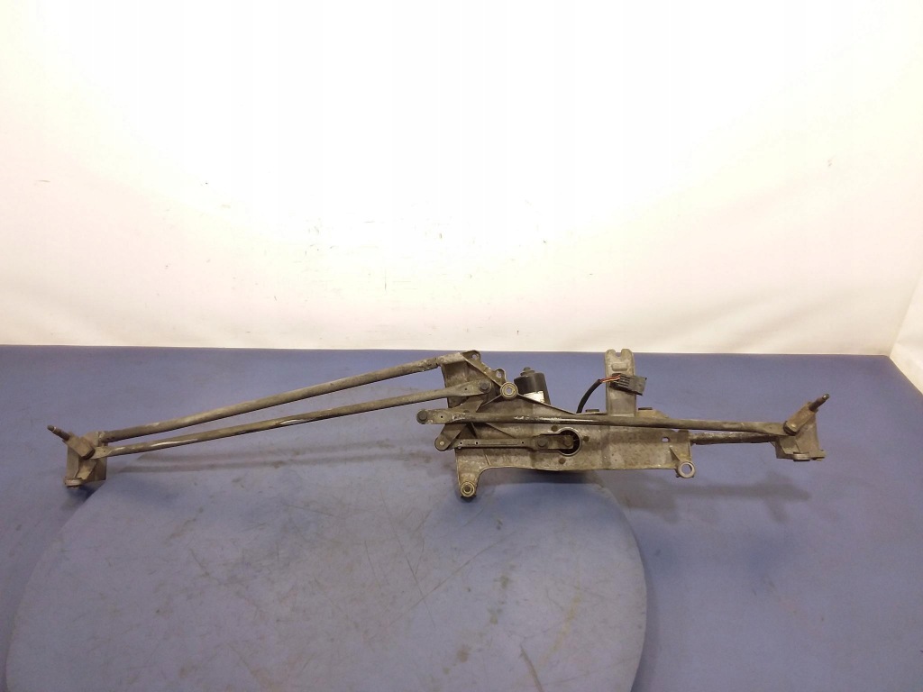 фото №1, Ulysse ii 807 c8 механизм дворник перед eu