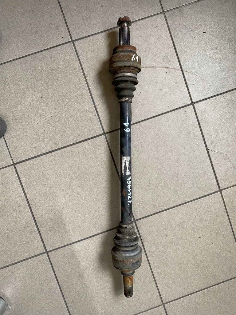 фото №1, 61 bmw x5 e70 f16 f15 приводной вал задняя задняя 7564127