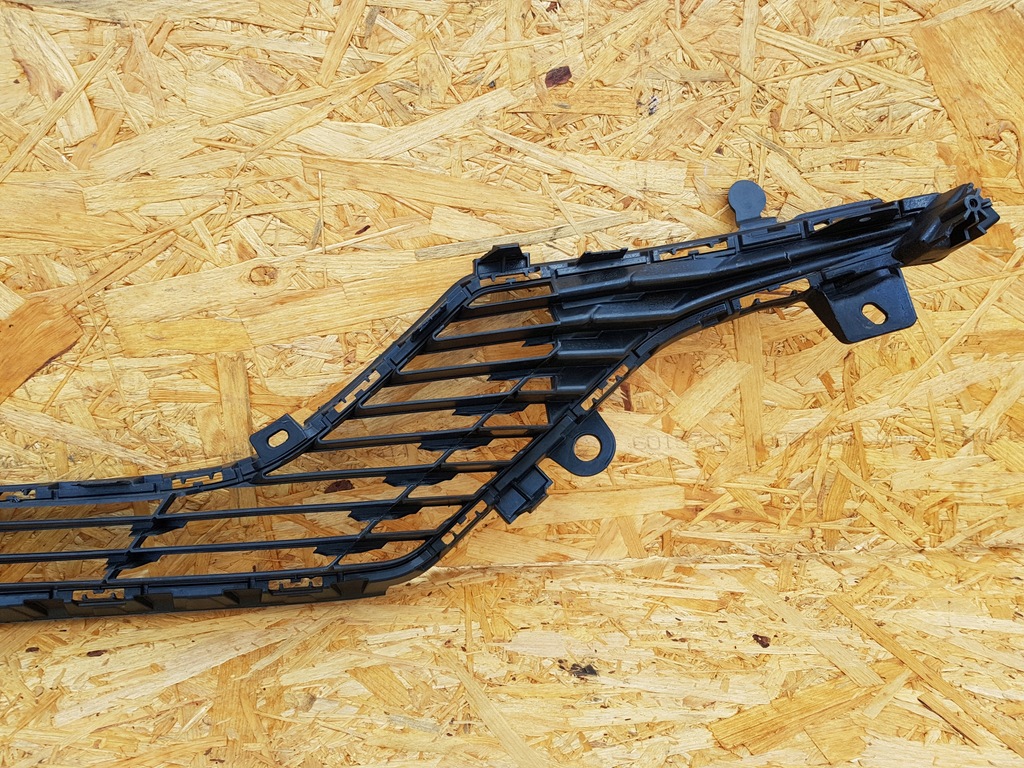 фото №9, Peugeot 208 ii 19- решётка средняя решётка радиатора решётка радиатора бампера перед 9823209880