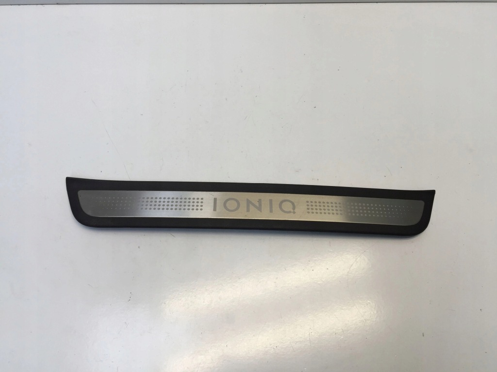 фото №4, Hyundai ioniq 2019 молдинг накладка порог перед