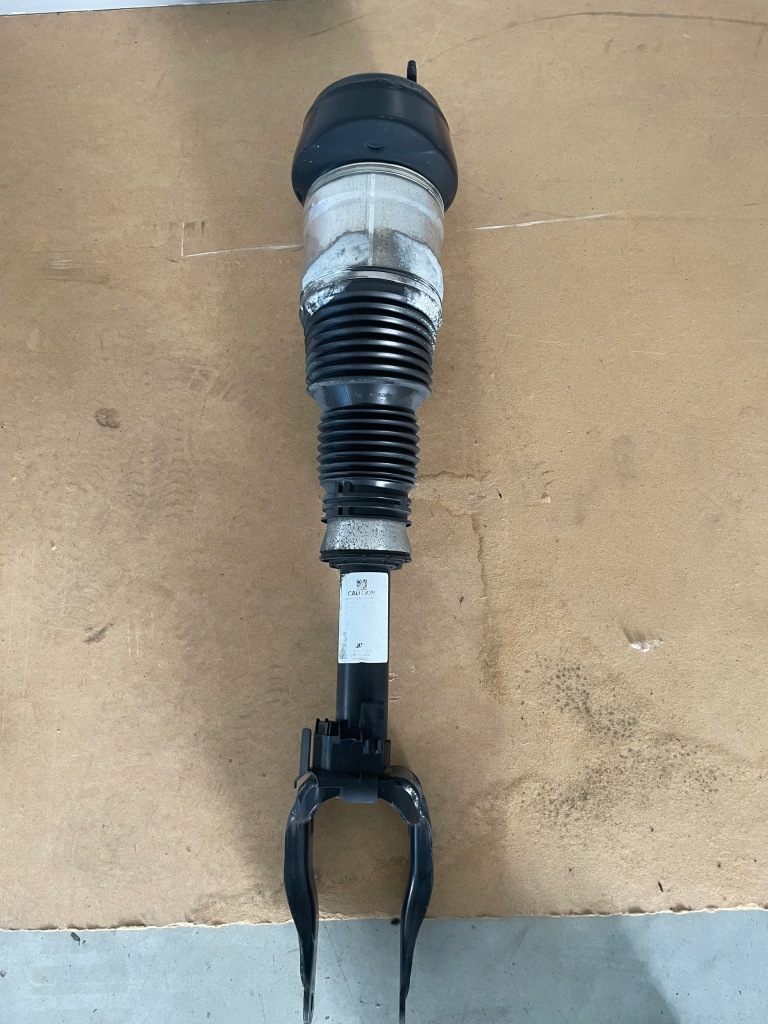 фото №1, Амортизатор airmatic правый перед a1663202613 mercedes gl gls x166