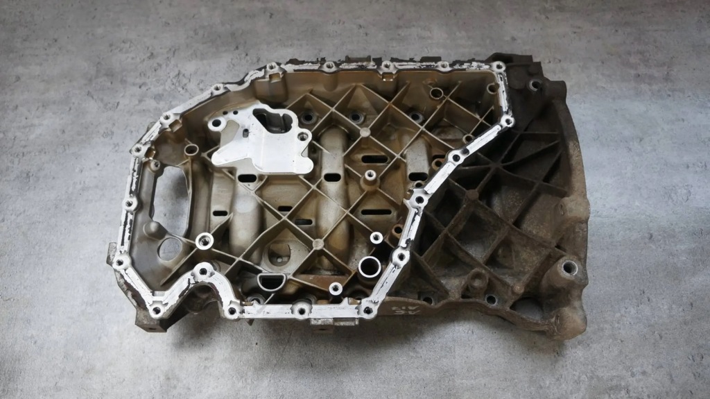 Піддон піддон масляна 06h103603s audi a5 8t a4 b8 2.0 tfsi в Україні