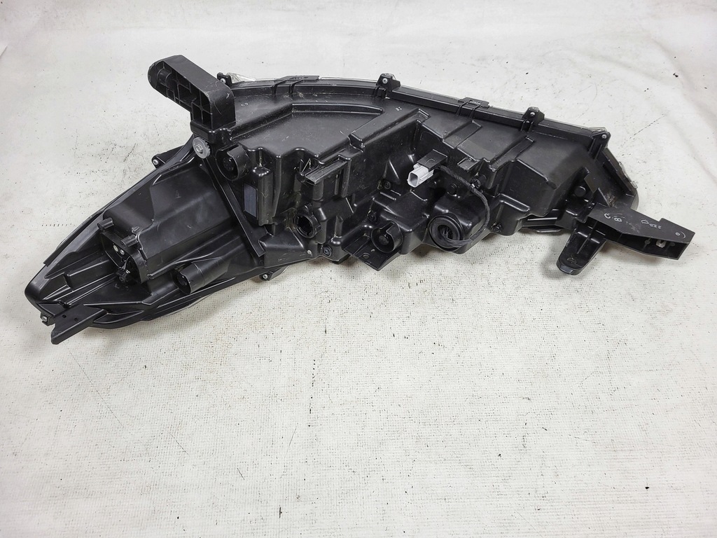 фото №6, Toyota corolla cross full led правая f.v.a.t