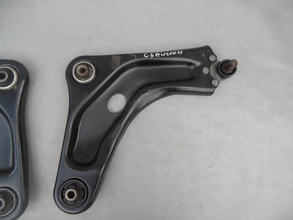 фото №1, Рычаг правый перед citroen c3 aircross opel crossland