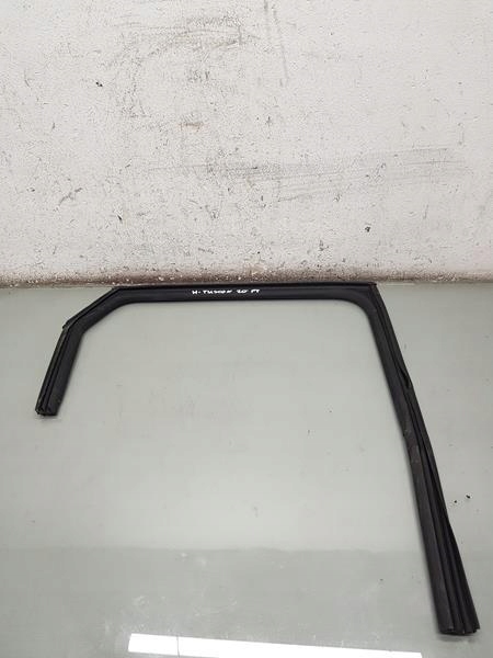 фото №1, Прокладка рамка дверь правый задняя hyundai tucson iv