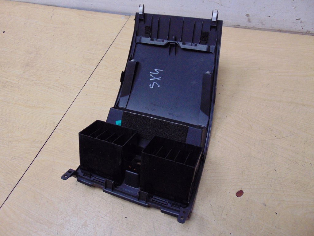 фото №9, Решітка обдув консолі siuzuki sx4 73822-79j