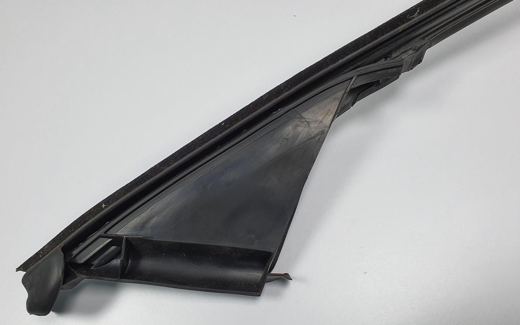 фото №6, Молдинг двері правий перед volvo xc90 ii