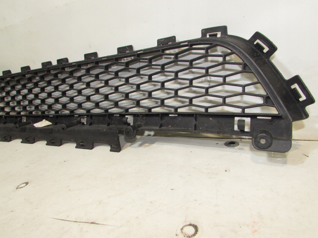 фото №4, Решётка решётка радиатора бампера discovery sport