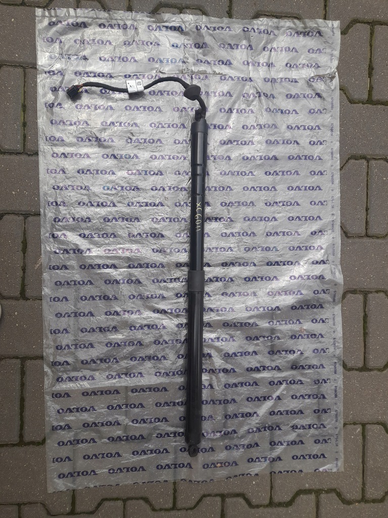 фото №1, Привід кришки 32136006 volvo xc60 ii 2020r