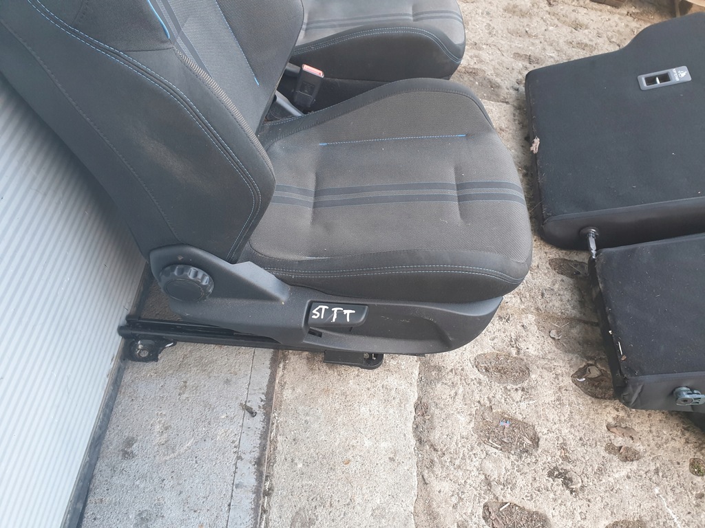 фото №6, Ford fiesta mk8 st сиденья заднее сиденье сиденья 3 d