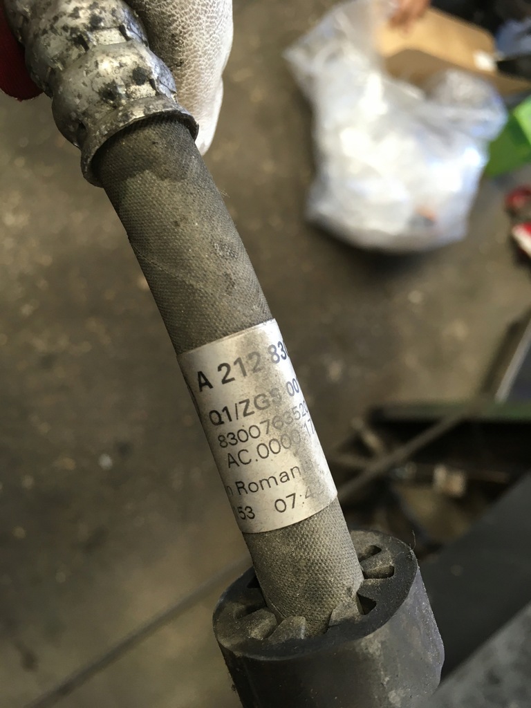 фото №5, Шланг кондиціонера mercedes cls c218