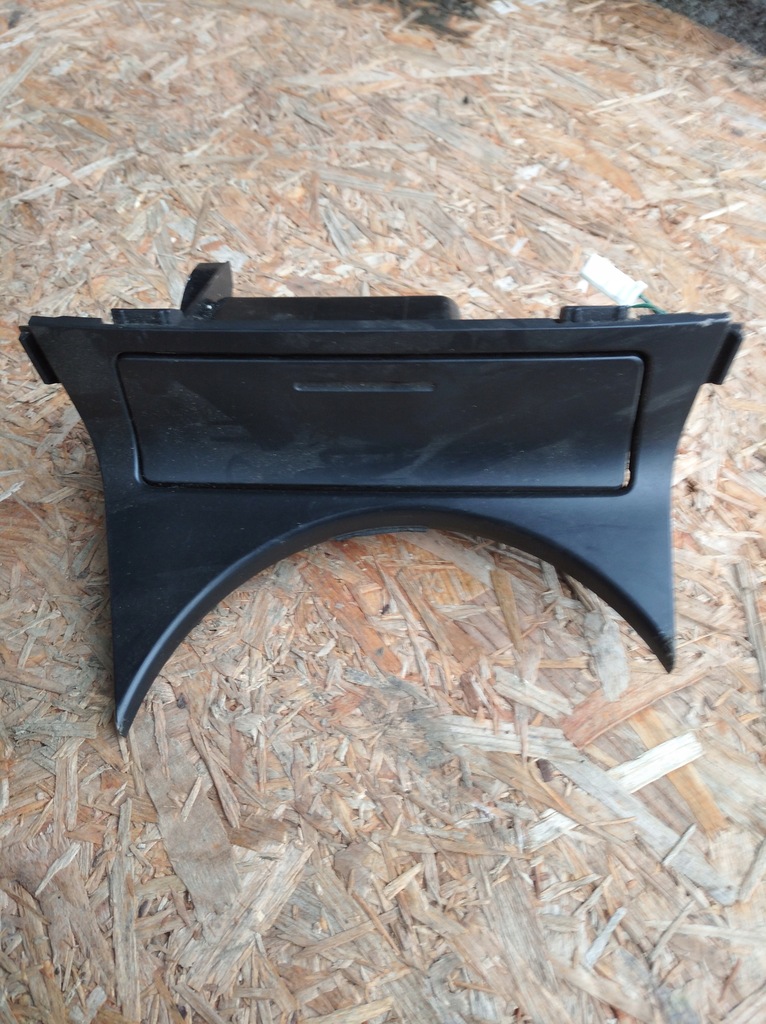 фото №1, Пепельница subaru legacy iv 2.0 92122-ag210