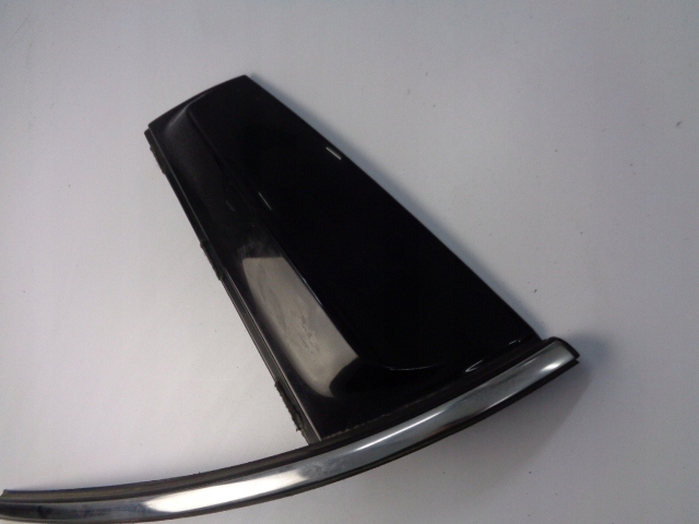 фото №3, Молдинг стойка левый задняя mini countryman r60 2010-