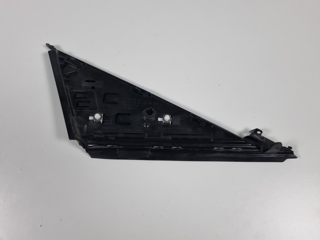 фото №5, Mercedes eqe w295 молдинг заднего lewego крыла треугольник a2956700100