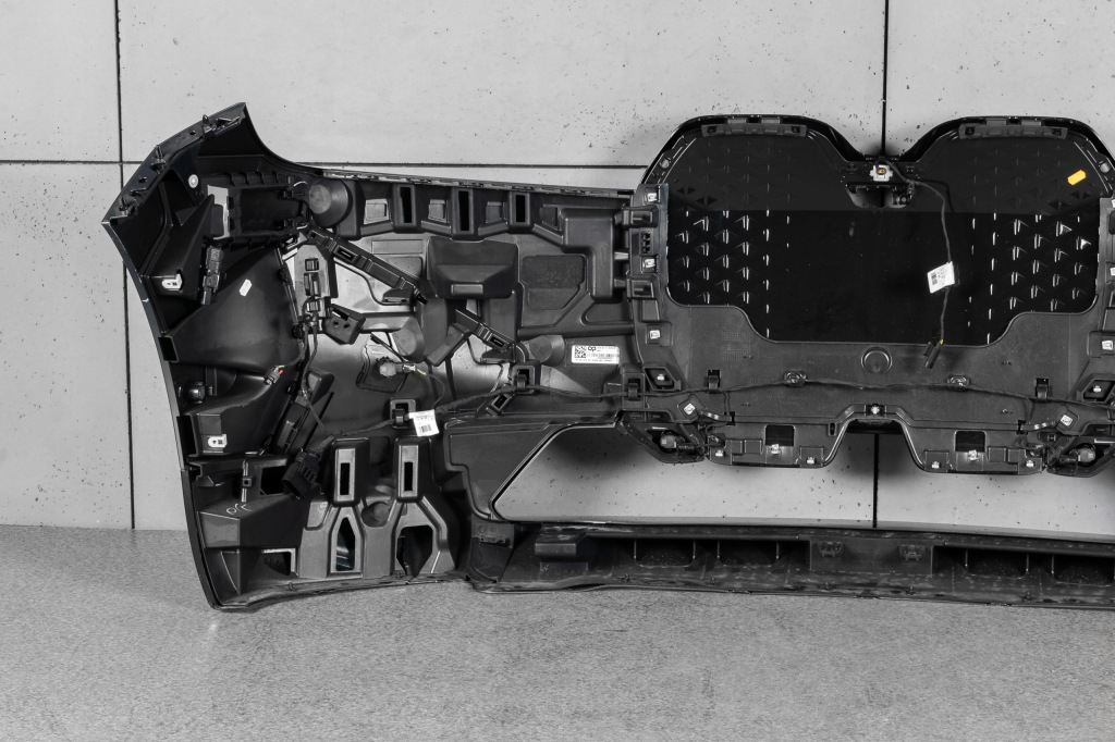 фото №11, Bmw ix i20 бампер передний перед датчики m-pakiet blue ridge металлик c35