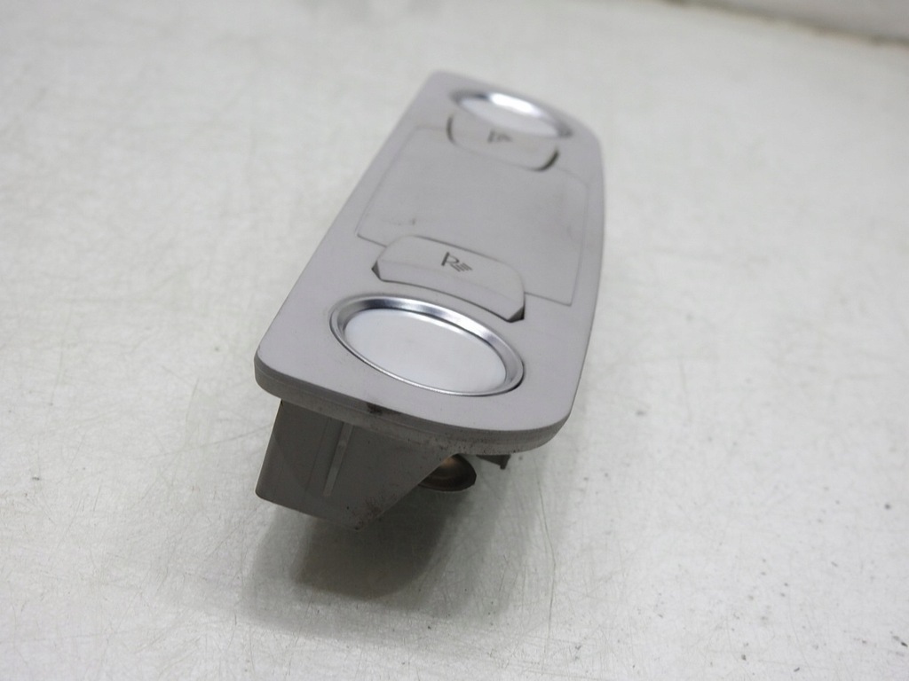 фото №6, Лампа освещение потолочный задняя audi a6 c6