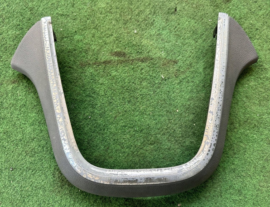 Купить Opel mokka a 12-16r рамка декоративная  накладка радио консоли центральной