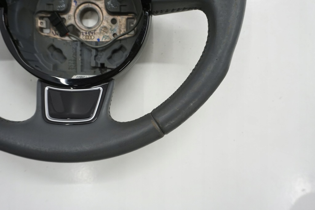 фото №5, Audi a4 b8 a5 8t lift повітропровід триспицева 8k0419091bm