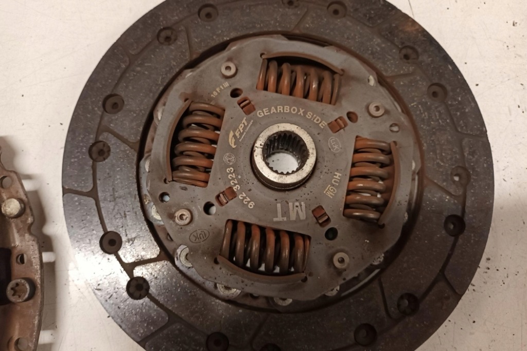 фото №7, Комплект сцепления opel astra j 9223223 1.3l дизель 74kw 2013