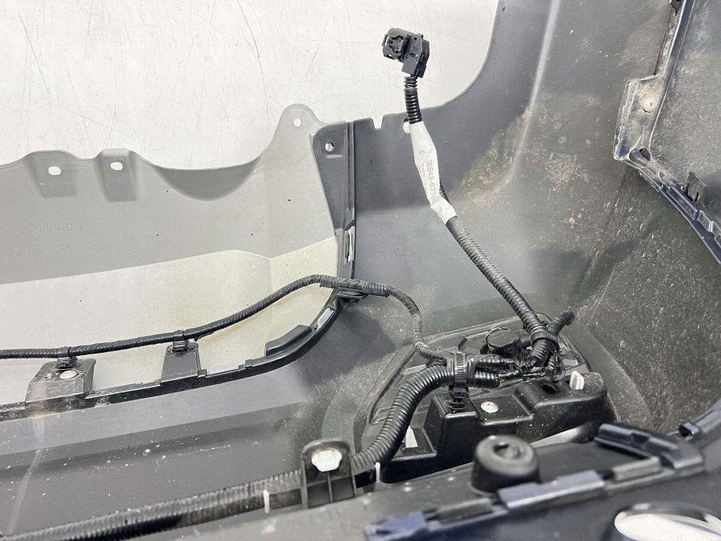 Suzuki s-cross ii 2021- бампер задний  задний kompletny датчики zq4 Недорого