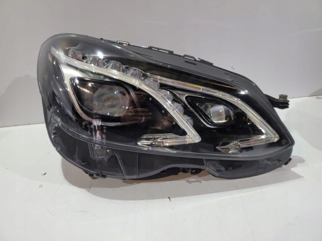 Купить Mercedes e klasa w212 lci фара led ils r - 12830