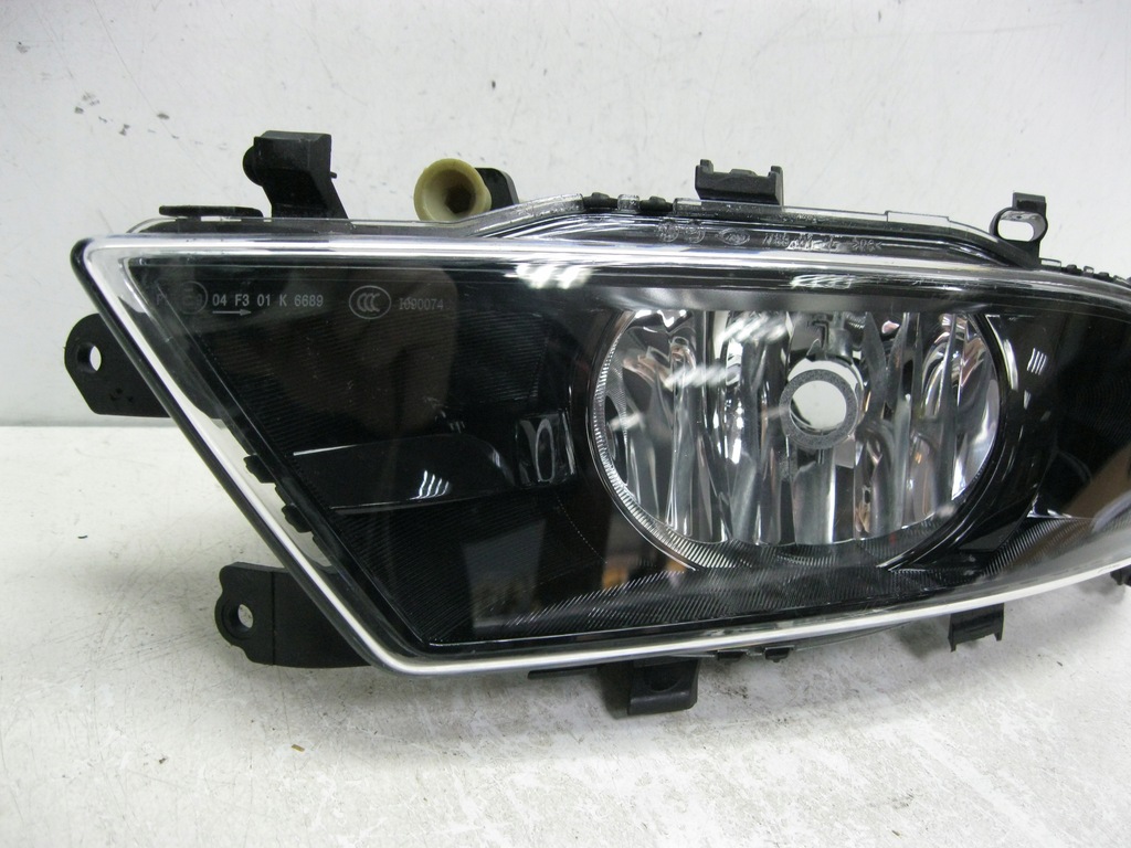 фото №3, Противотуманная фара левый skoda superb iii lift