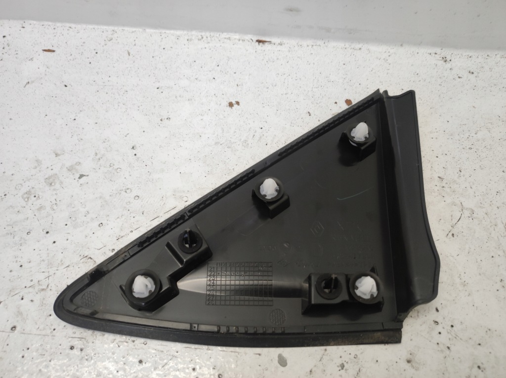 фото №4, Трикутник захист заглушка крила права перед renault kangoo iv