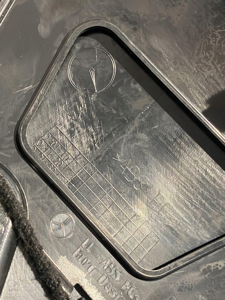 фото №7, Mercedes v-klasa w447 dekor консоли a4476800271