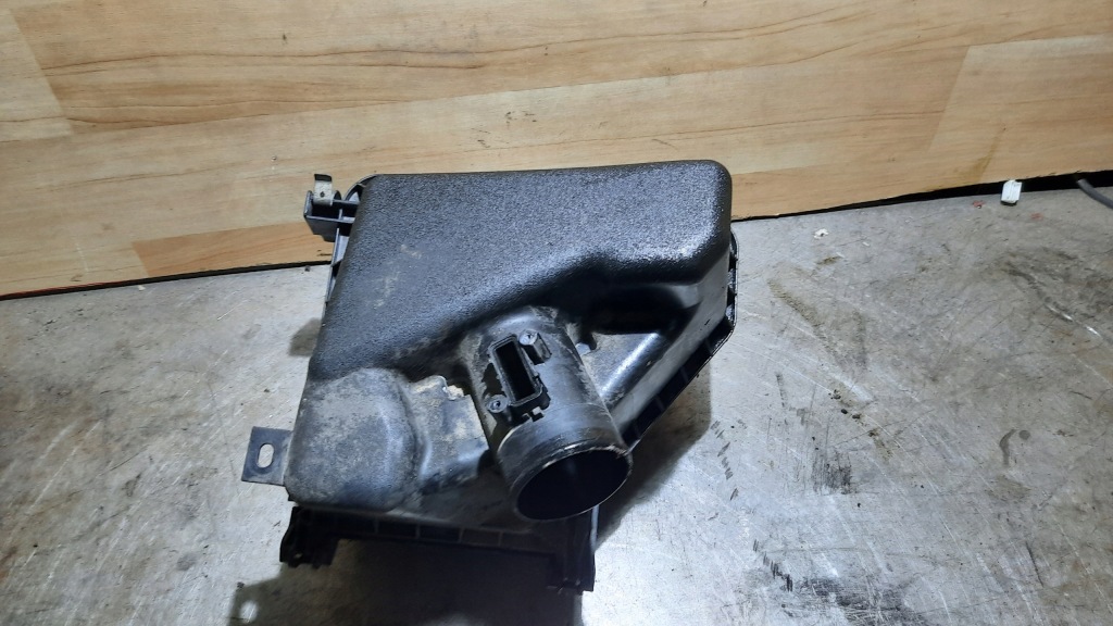 фото №1, Корпус фильтра воздуха toyota corolla e15 1.4 d