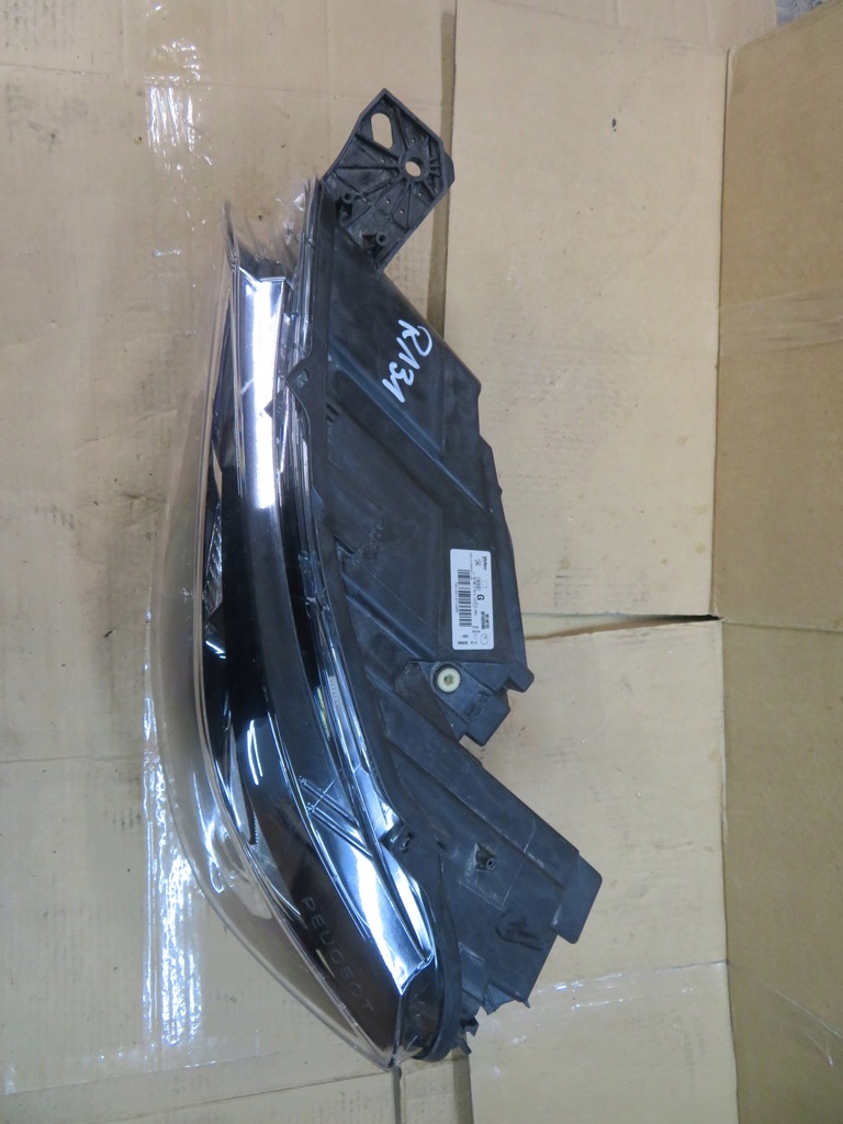фото №8, Лампа peugeot rifter partner 18-22 9816826980