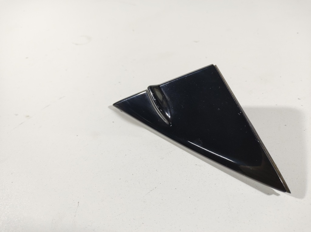 фото №6, Lexus is300h 13r треугольник защита крыла левая