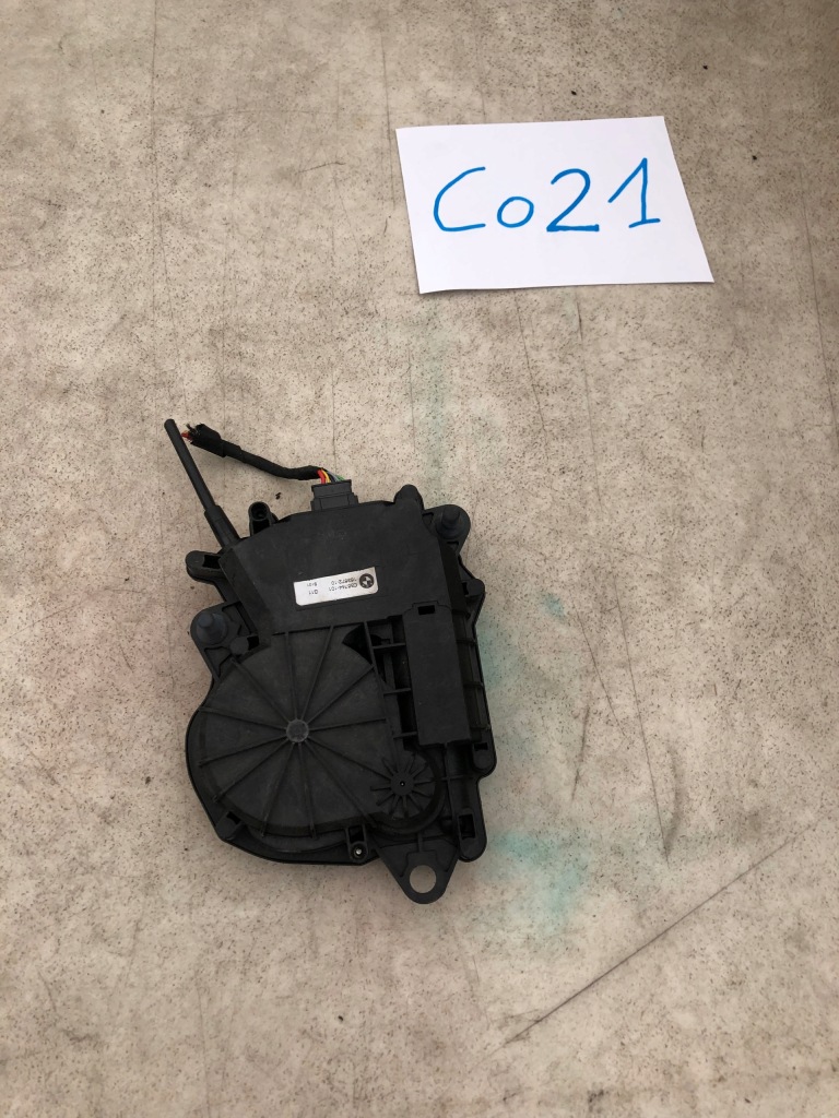 фото №1, Доводчик крышки bmw 7 g11 c36744-101, 163672-10