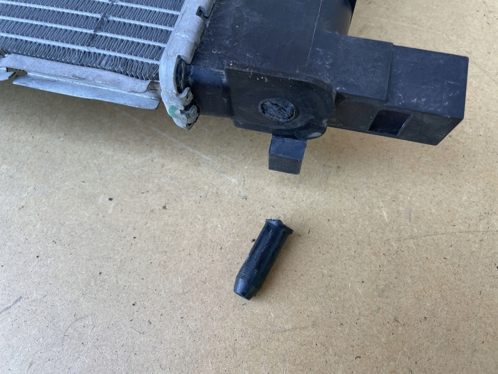 фото №6, Renault clio iv 4 captur dacia duster радиатор