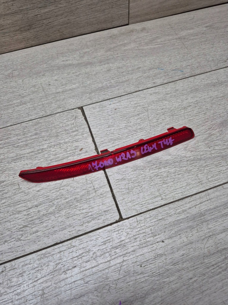 Купить Отражатель mercedes-benz оригинальный номер a2138202500