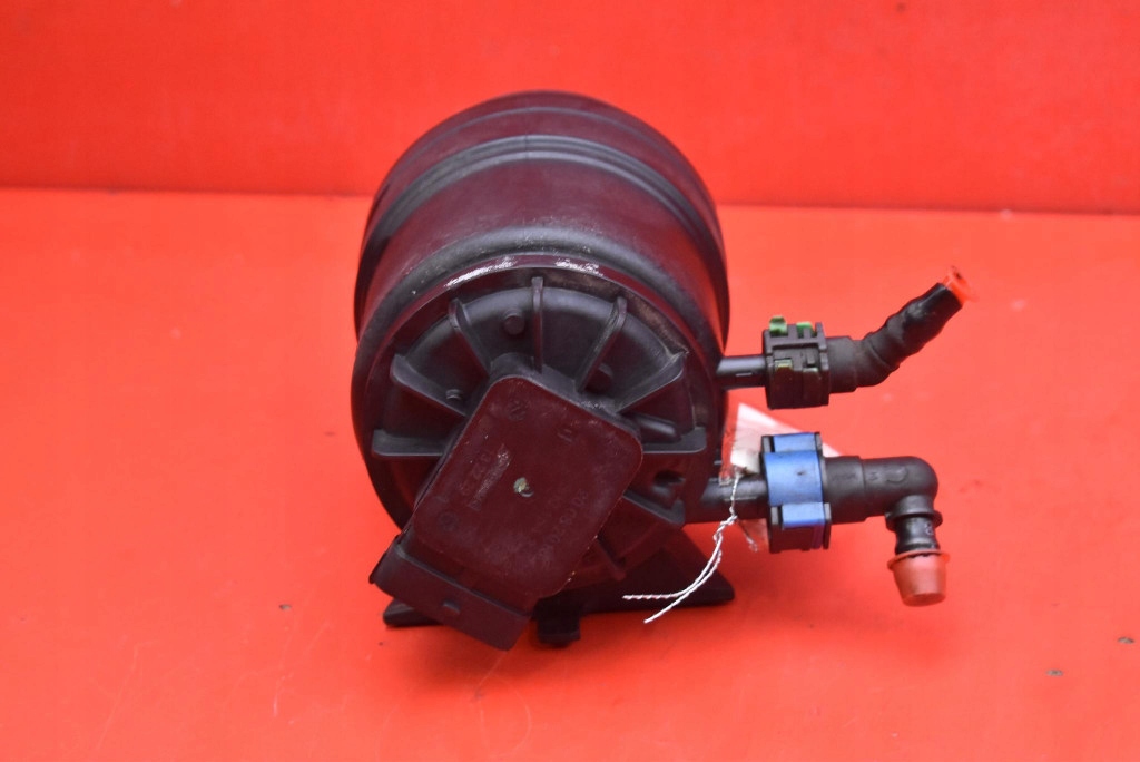 Корпус фільтра пального 84186991 opel insignia b 1.6 cdti 136 km 17-20 Недорого