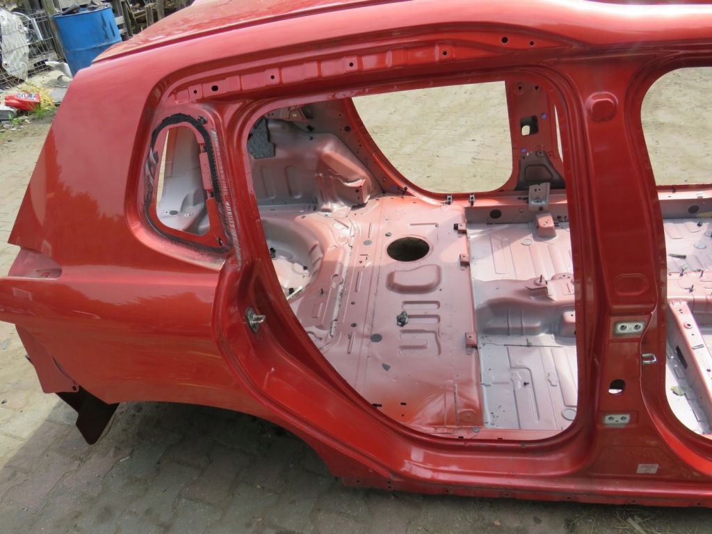 фото №1, Чверть крила правий задня задній khk peugeot 2008