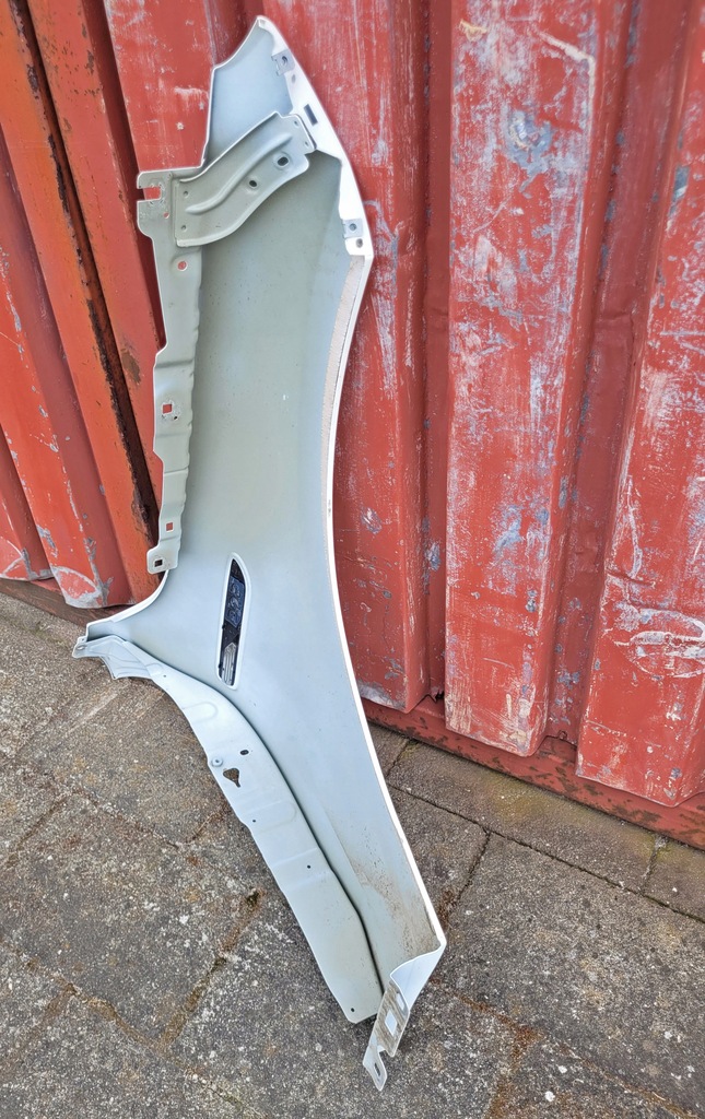 фото №8, Крила передній лівий перед mercedes eqc 2019-23